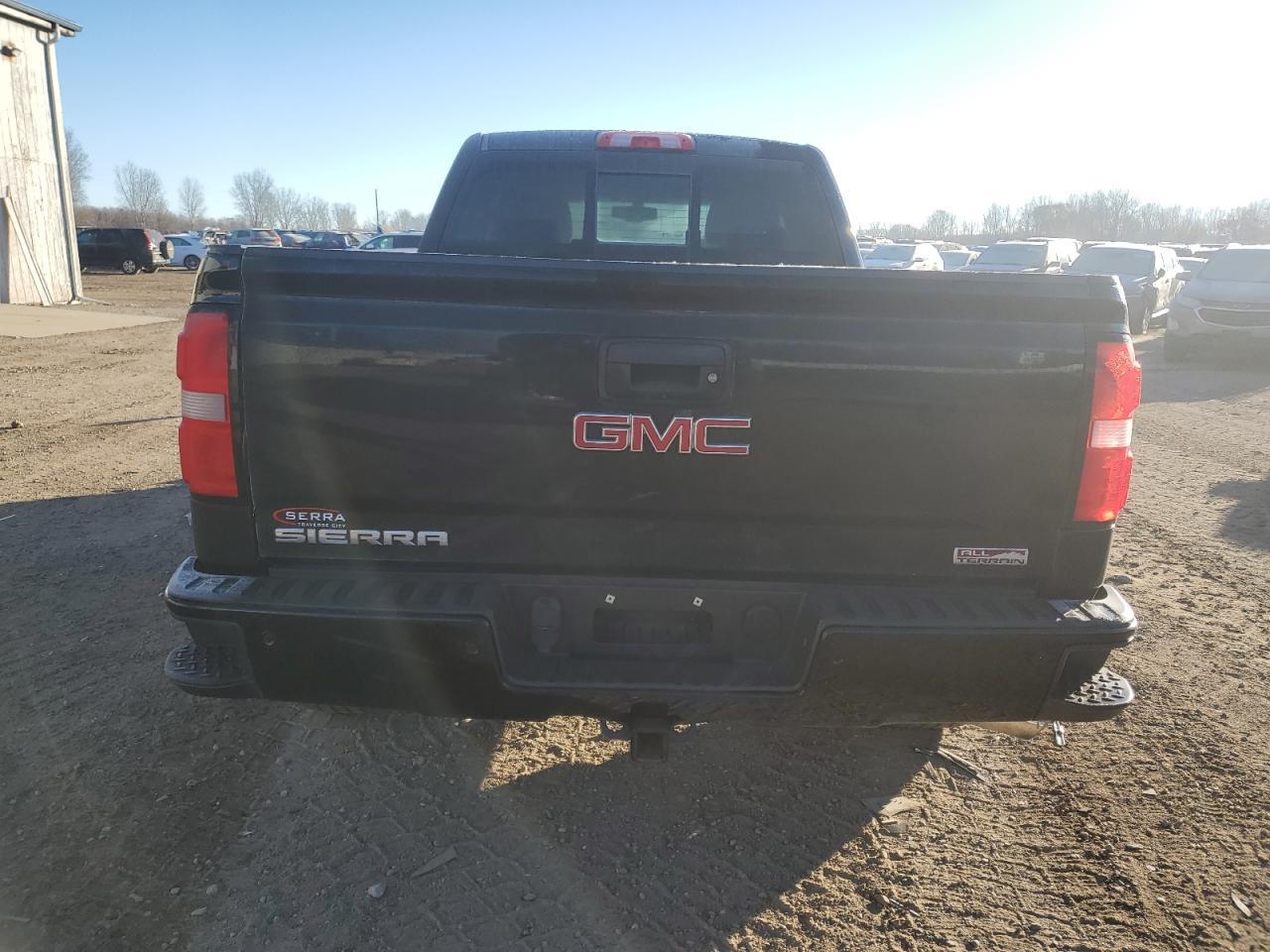 2015 GMC Sierra