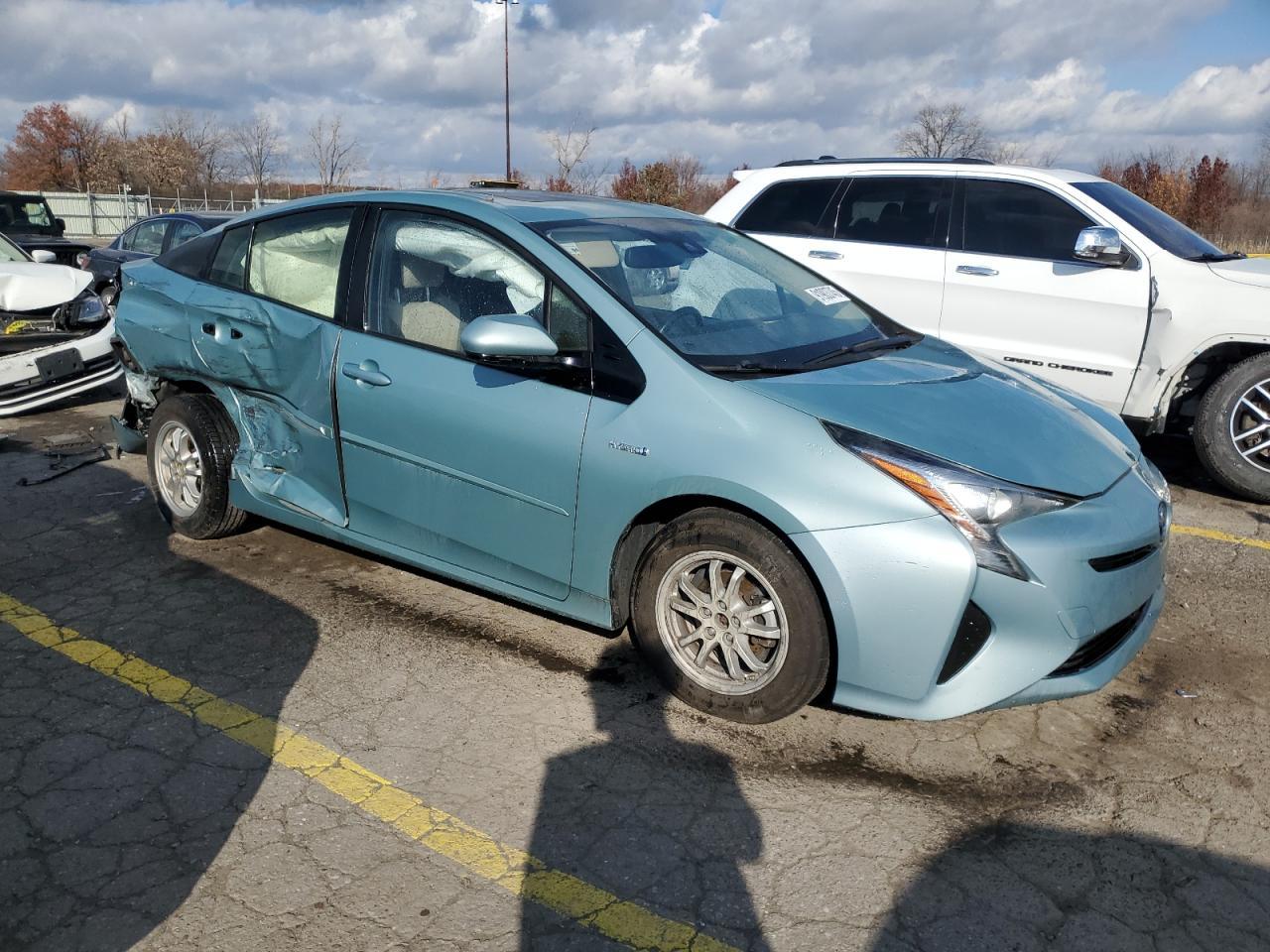 2017 TOYOTA PRIUS