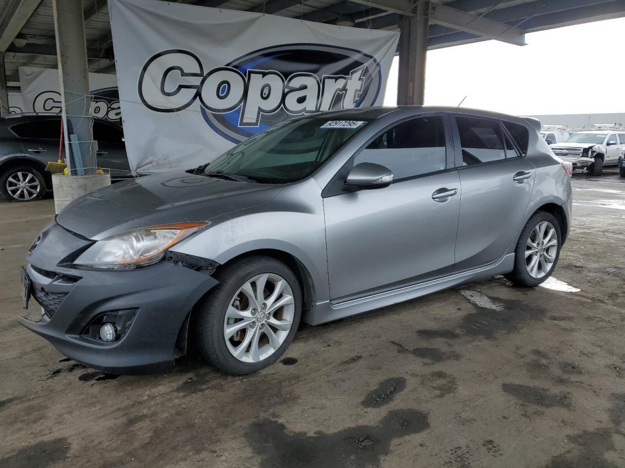 2010 MAZDA 3