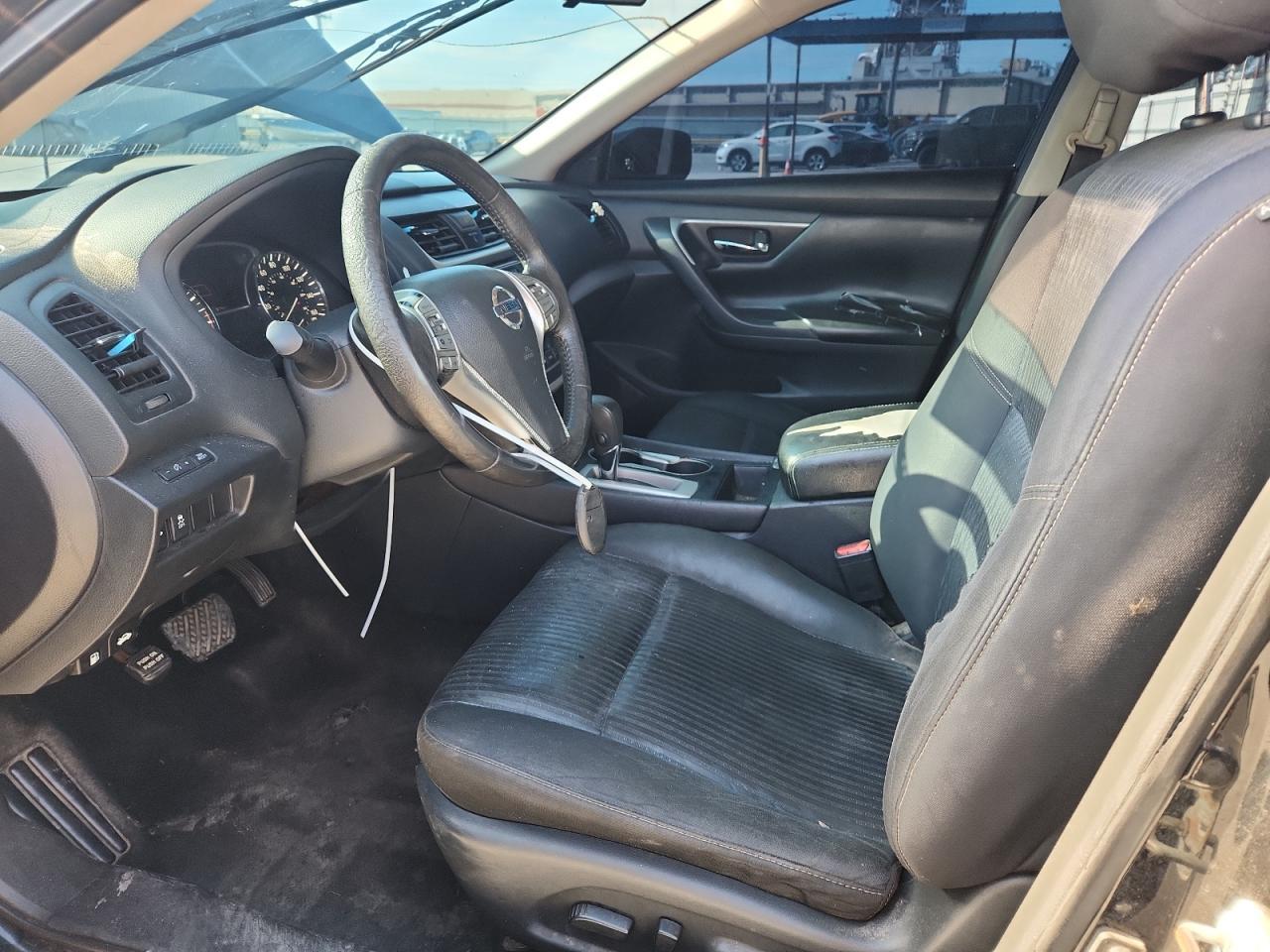 2017 NISSAN ALTIMA
