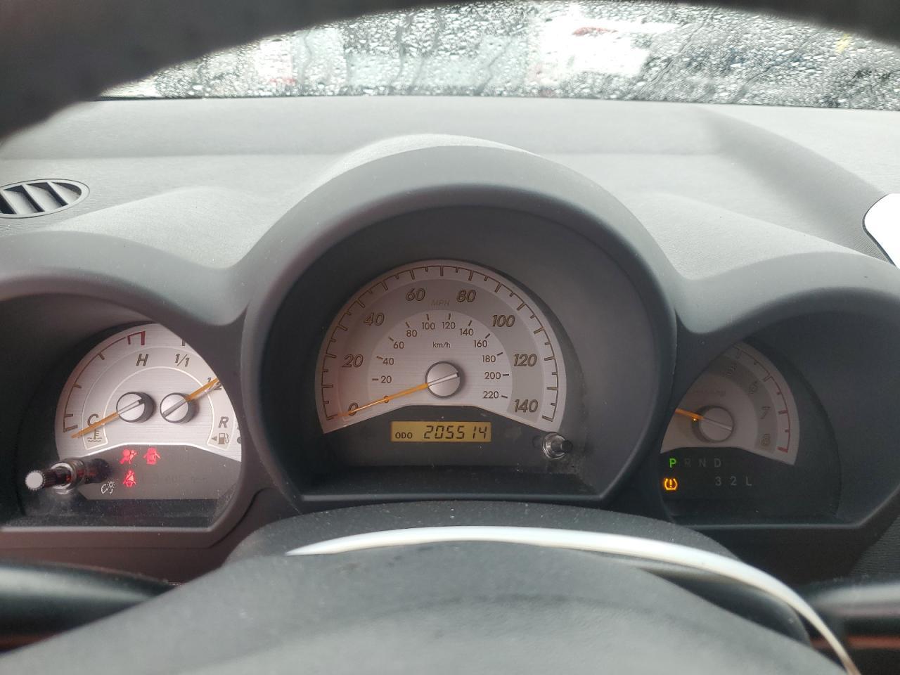 2005 TOYOTA SCION