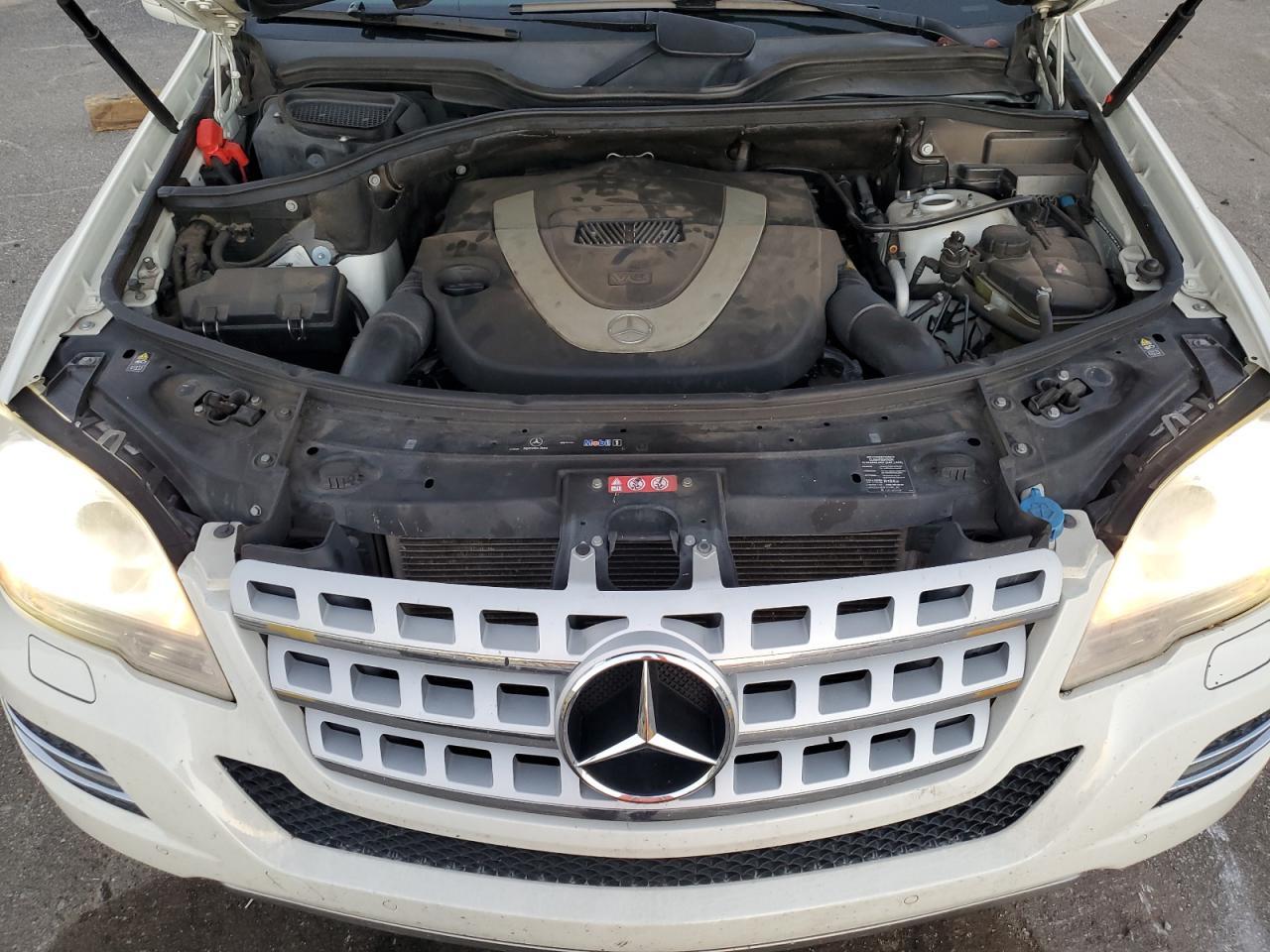 2011 MERCEDES-BENZ ML-Class