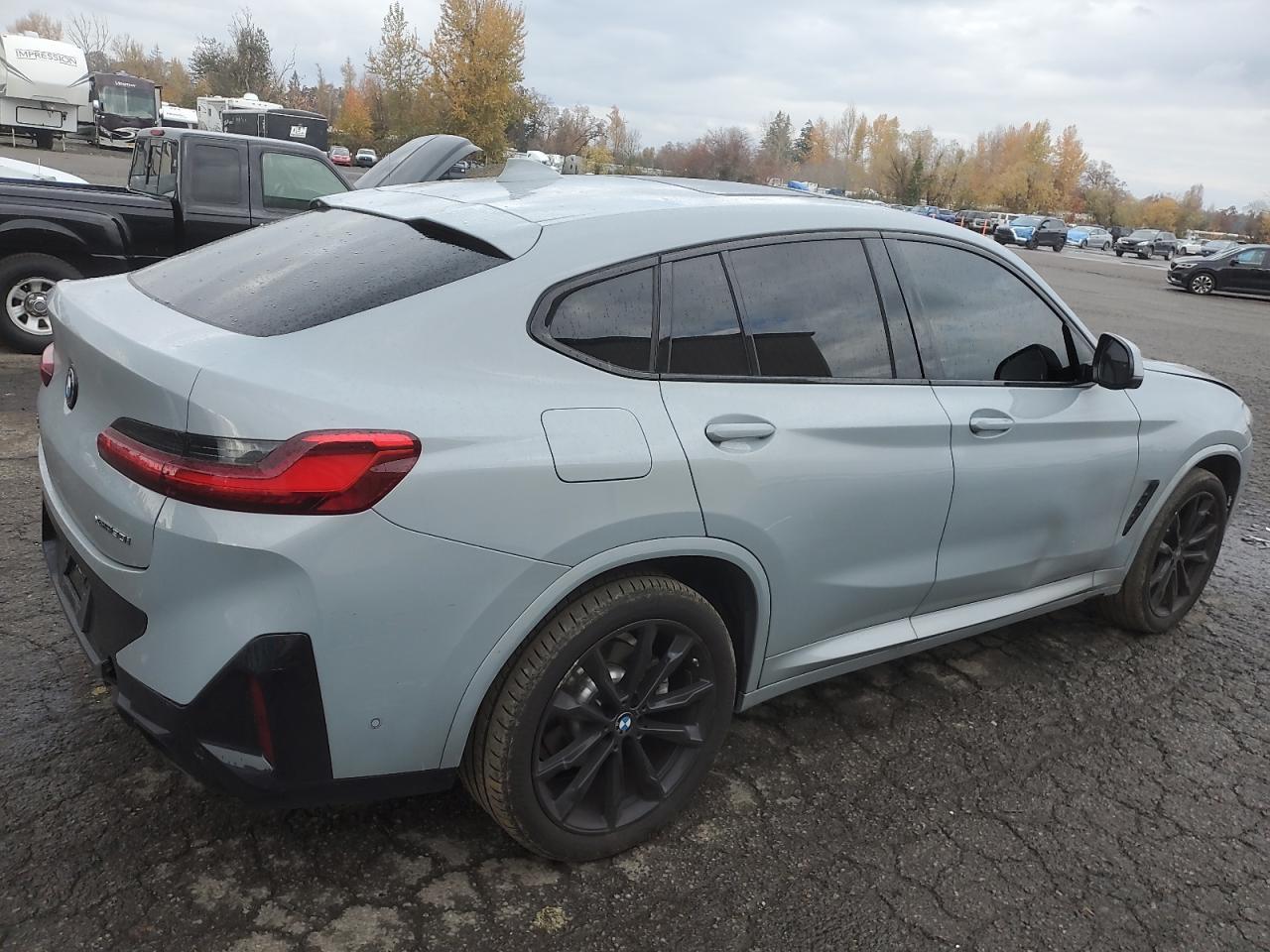 2025 BMW X4