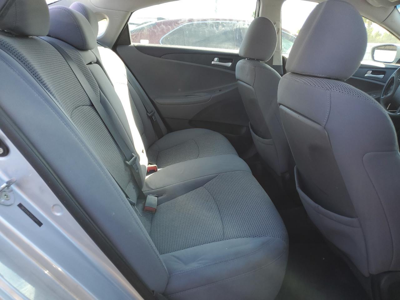 2012 HYUNDAI SONATA