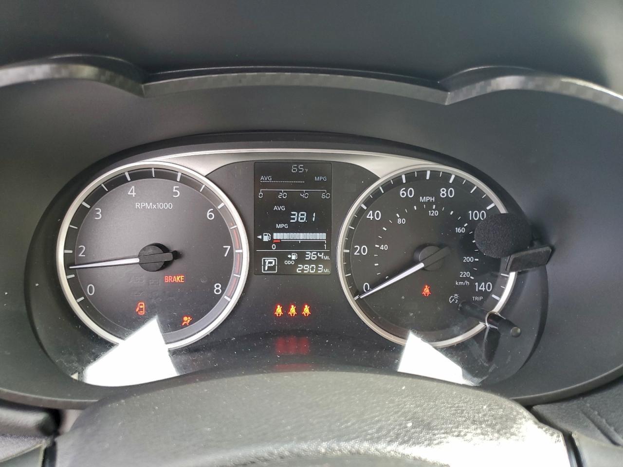 2025 NISSAN VERSA