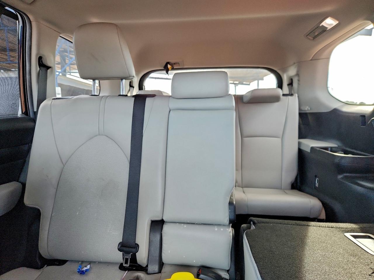 2024 TOYOTA HIGHLANDER