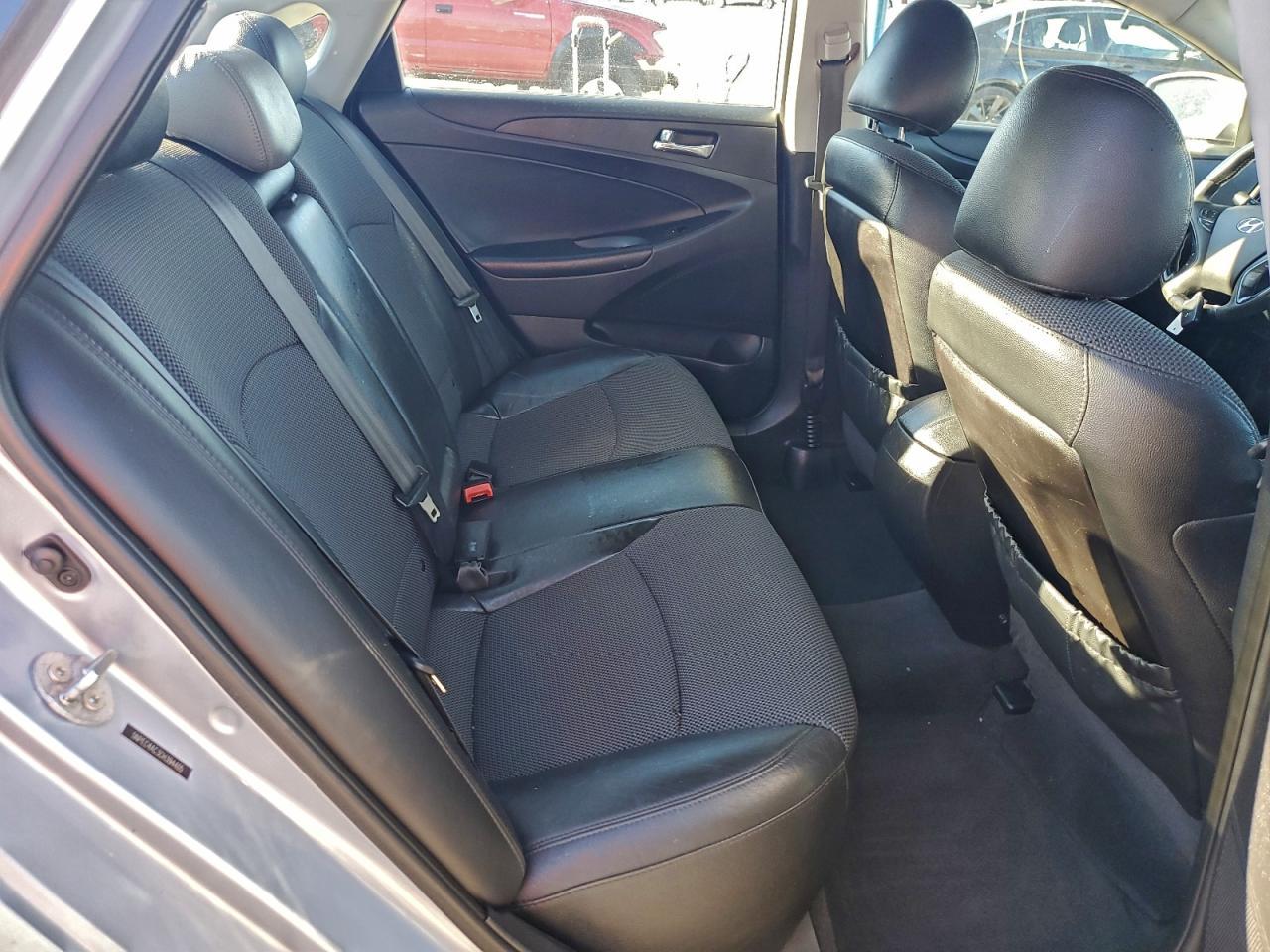 2012 HYUNDAI SONATA