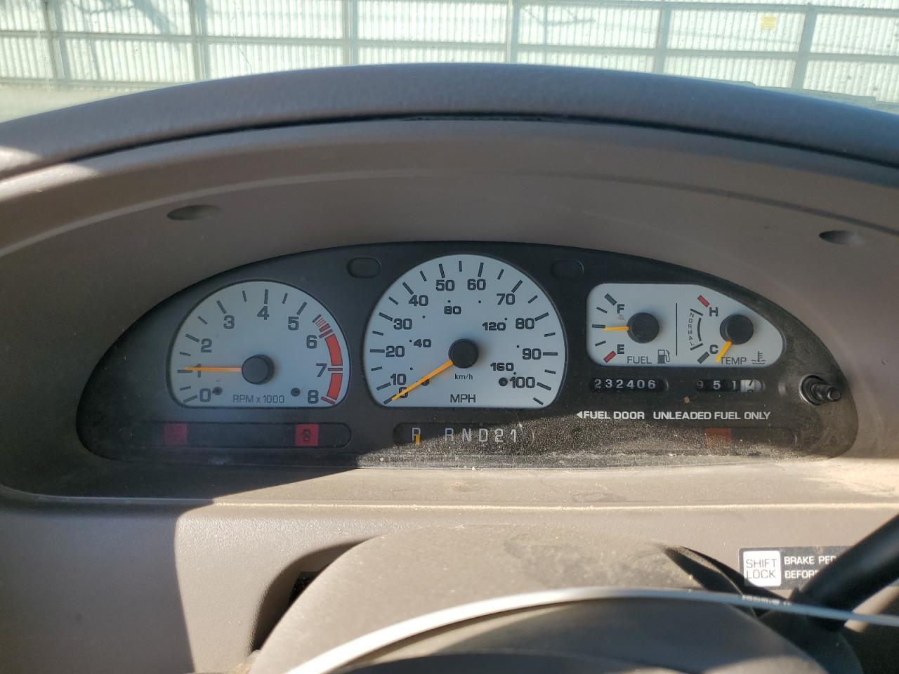2000 NISSAN Quest