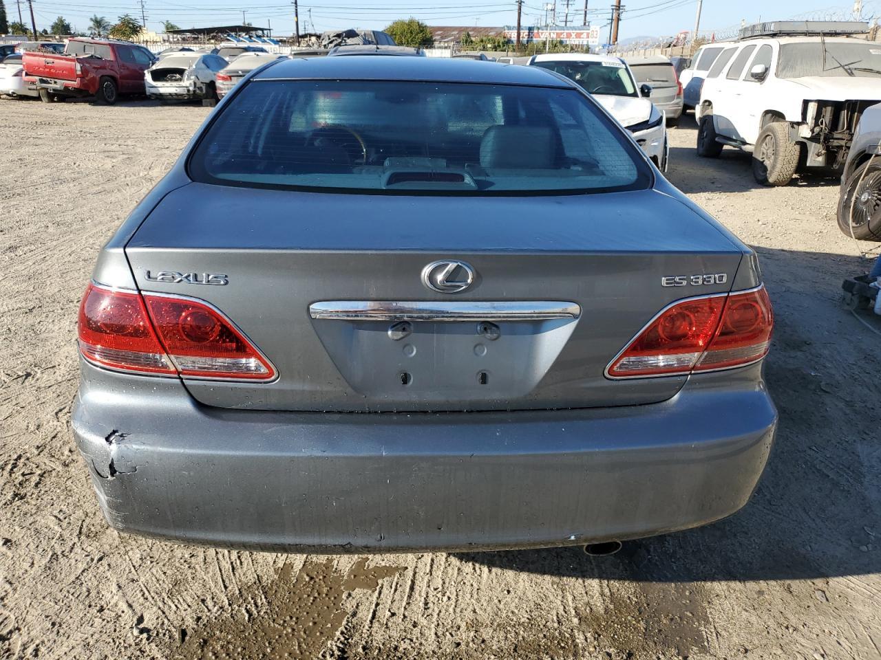 2005 LEXUS ES 330