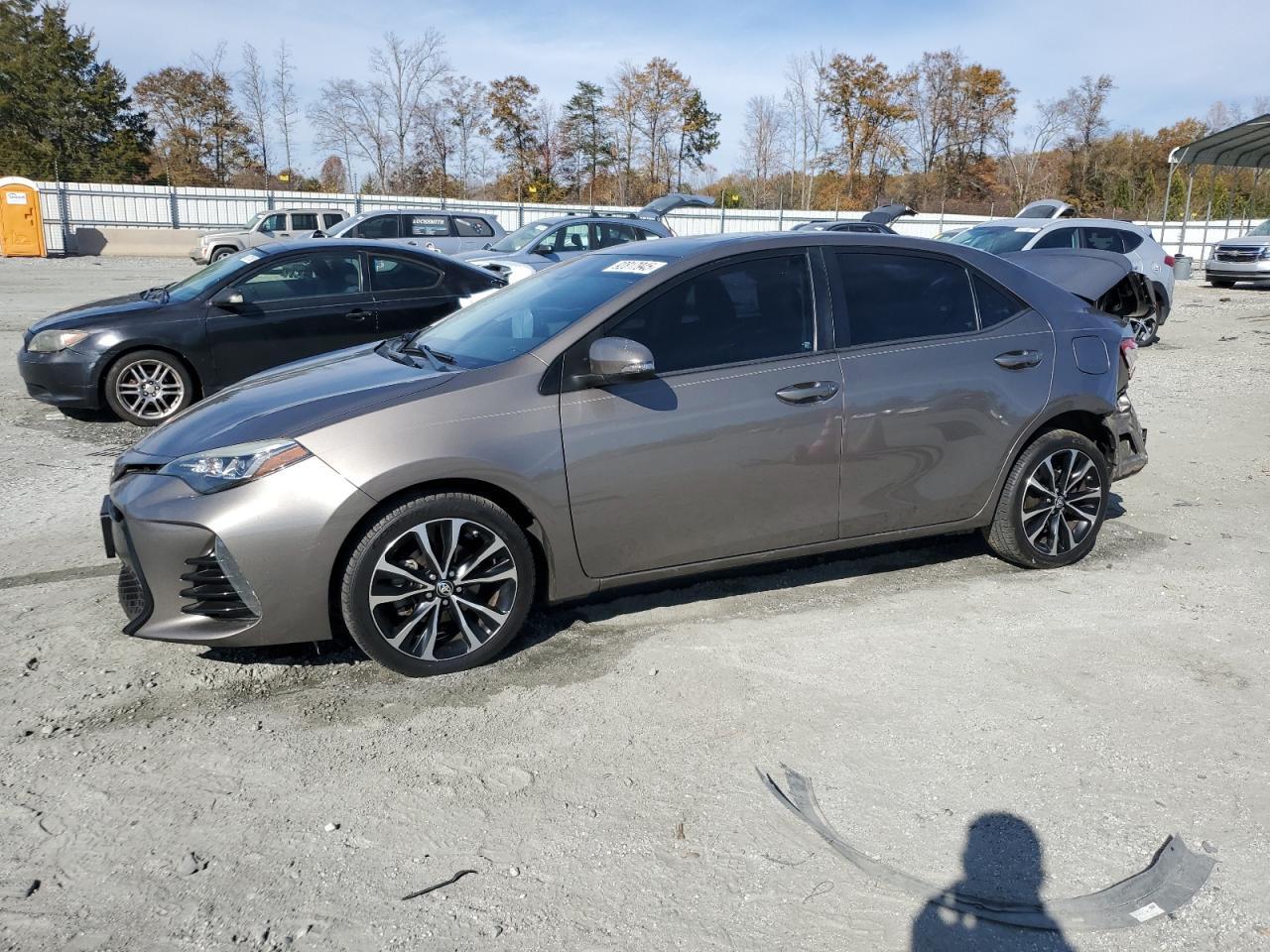2017 TOYOTA COROLLA