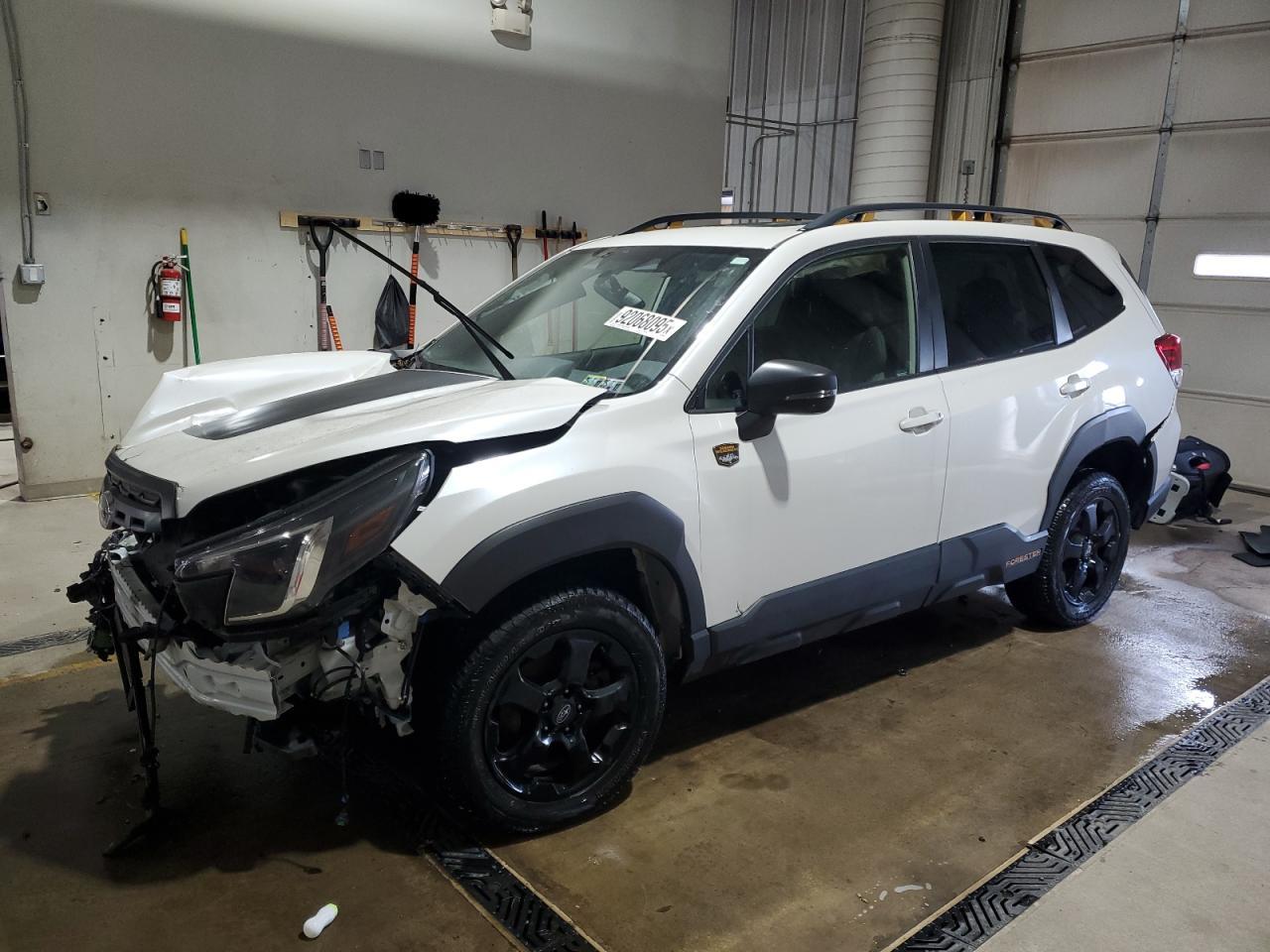 2023 SUBARU FORESTER