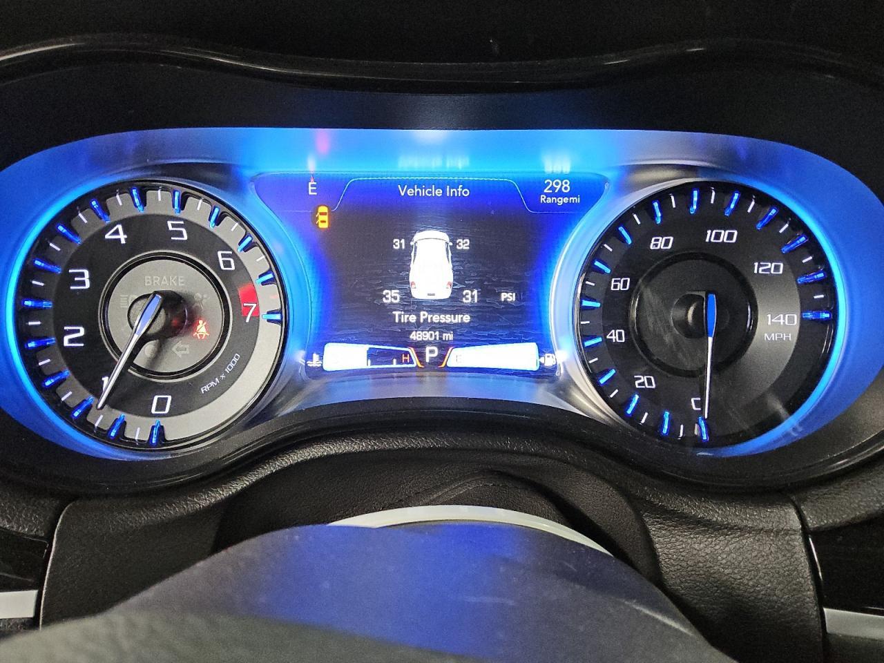 2023 CHRYSLER 300