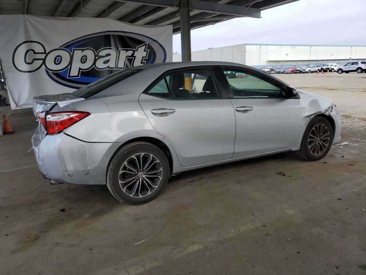 2016 TOYOTA COROLLA