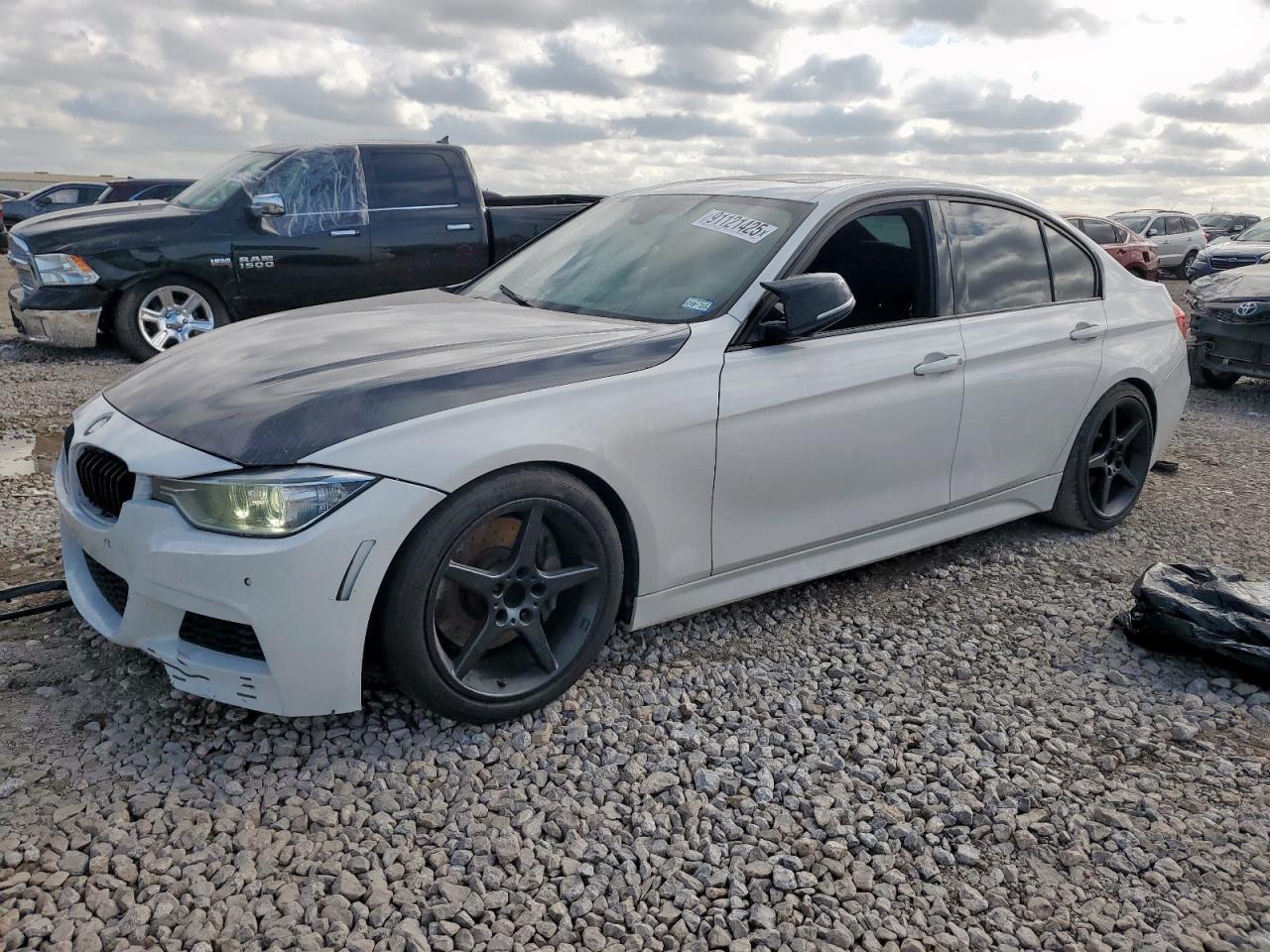 2014 BMW 3 SERIES