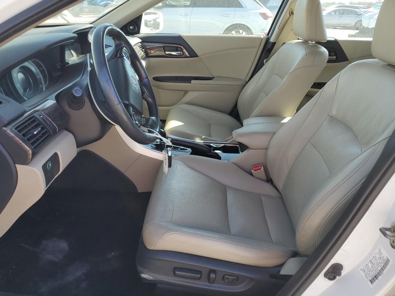 2016 HONDA ACCORD
