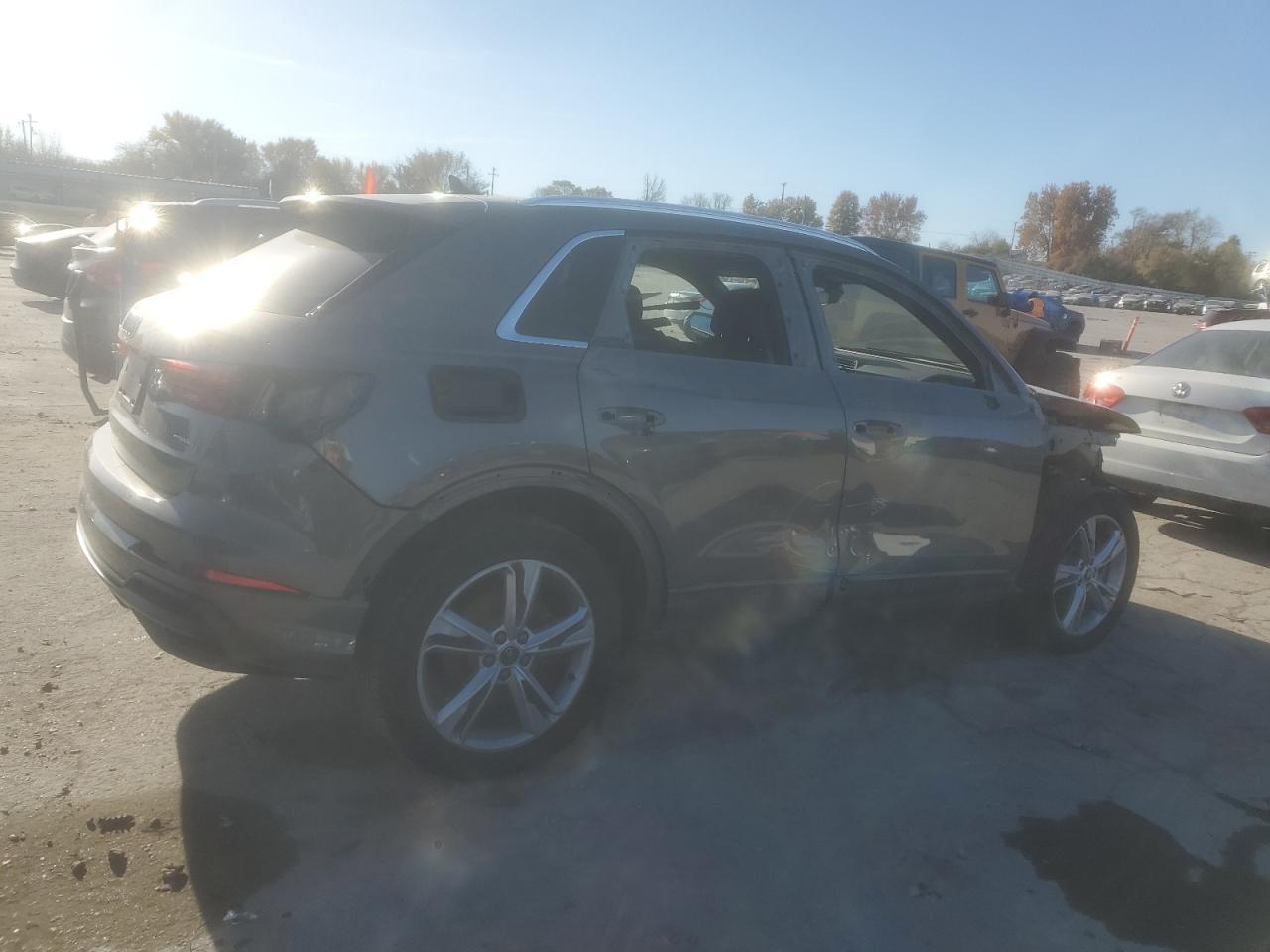 2022 AUDI Q3