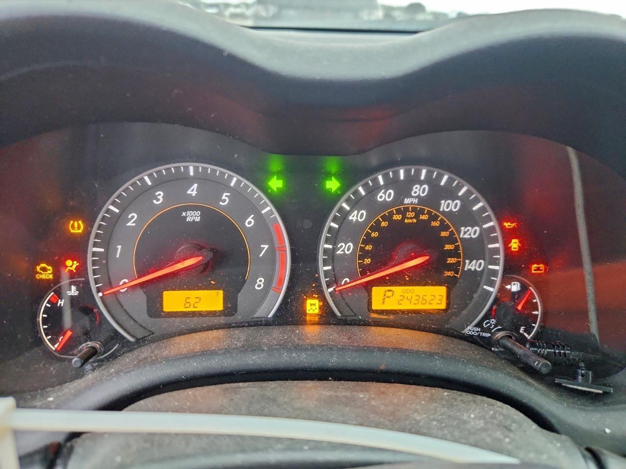 2010 TOYOTA COROLLA