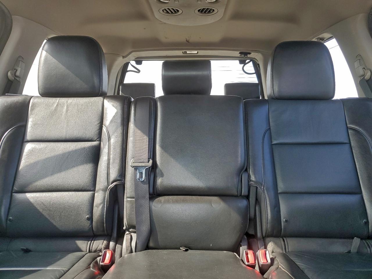2012 NISSAN Armada