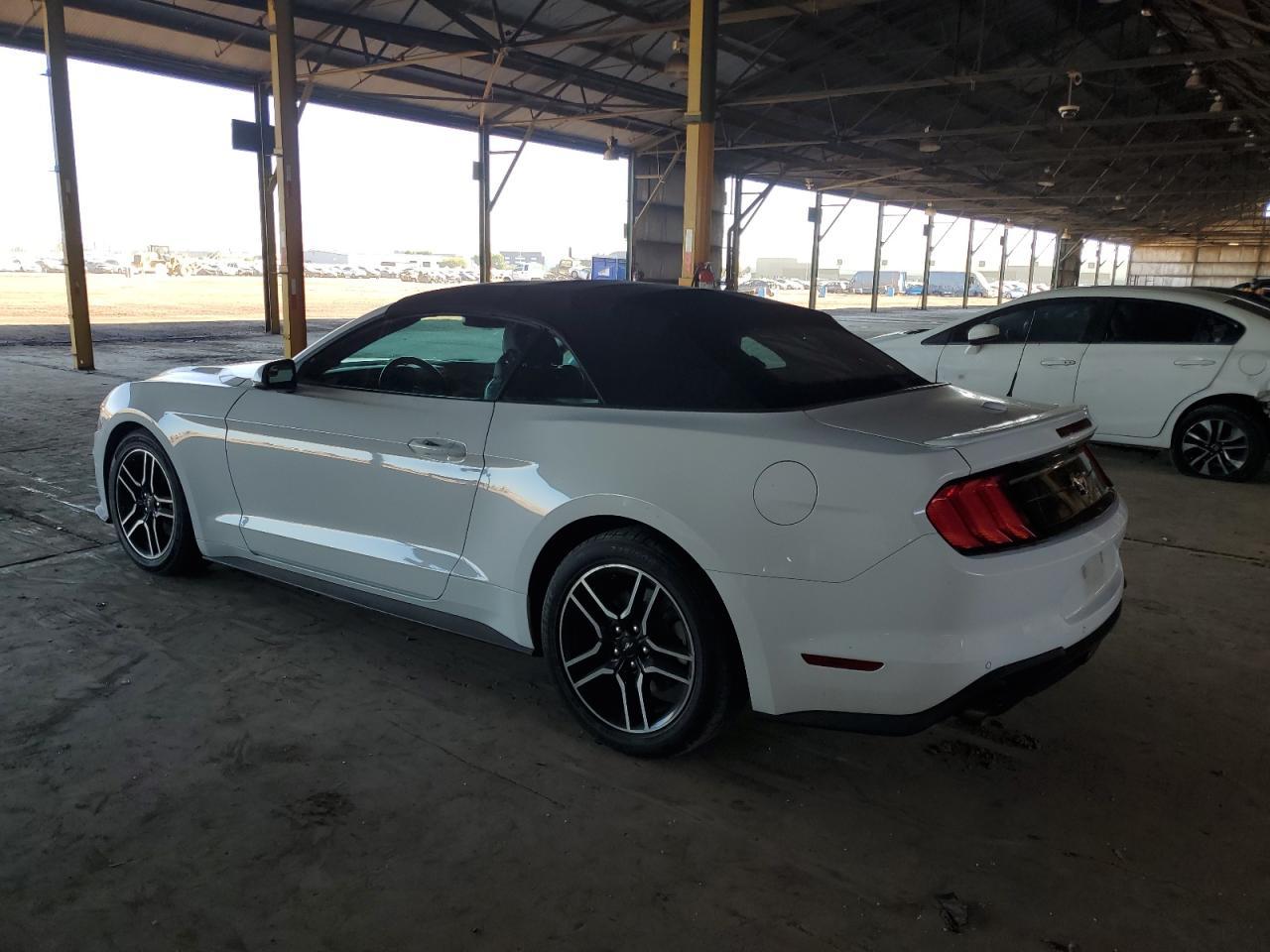 2020 FORD MUSTANG