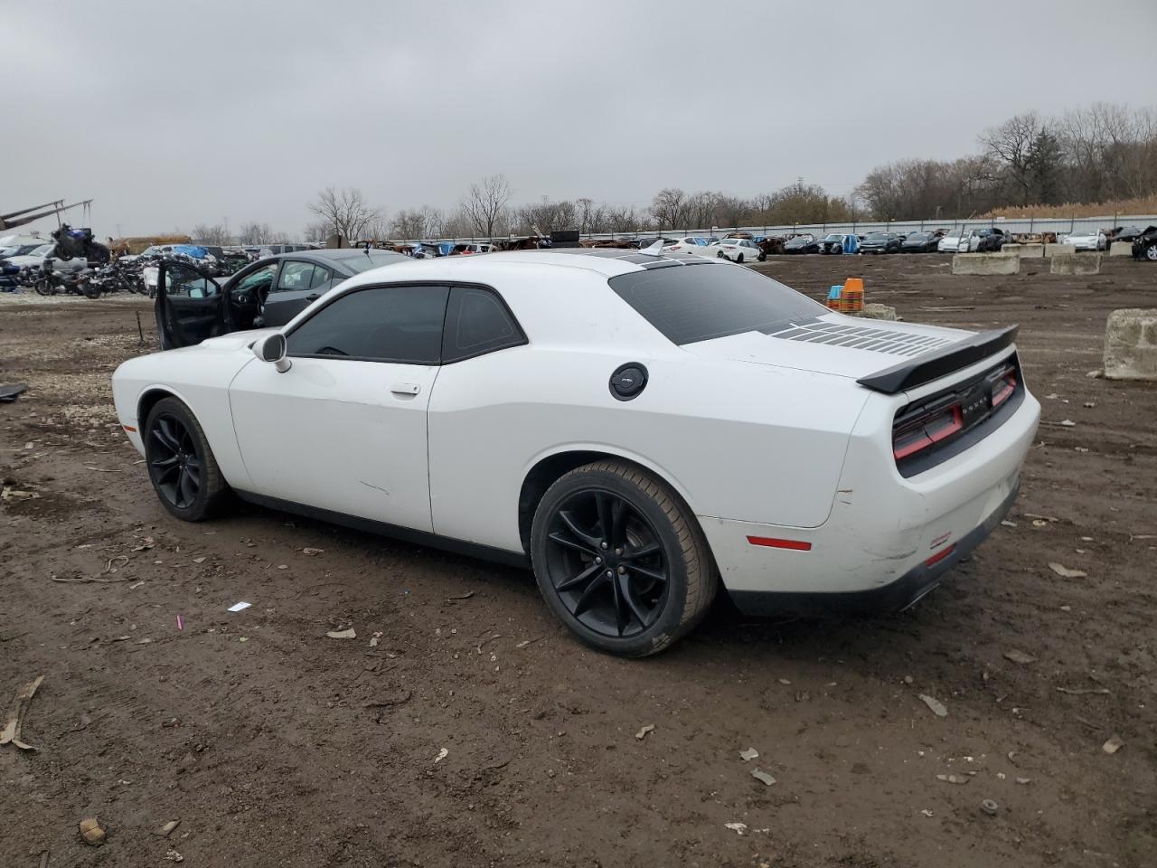 2016 DODGE Challenger