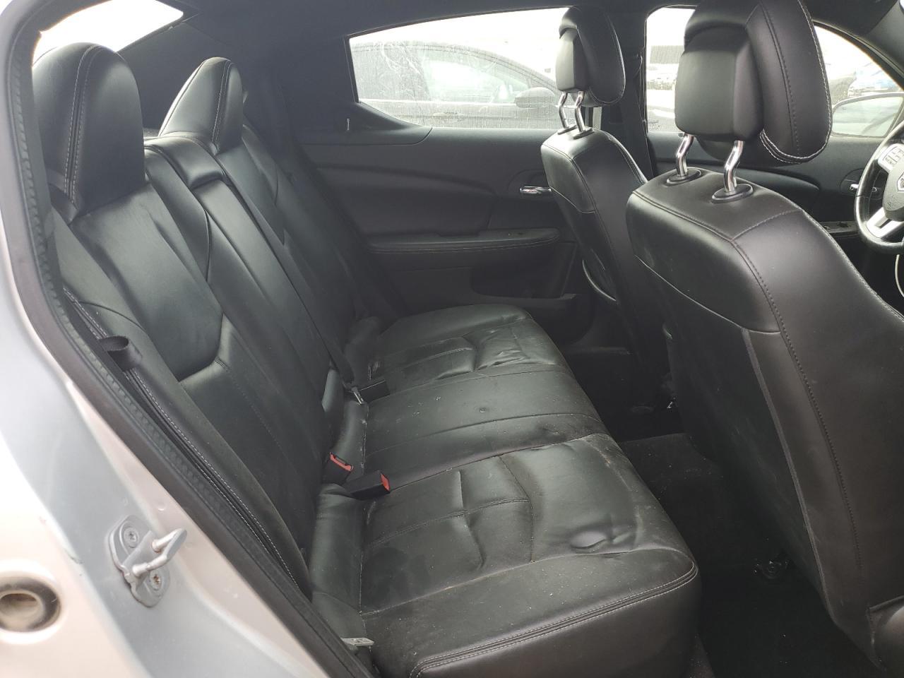 2011 DODGE Avenger