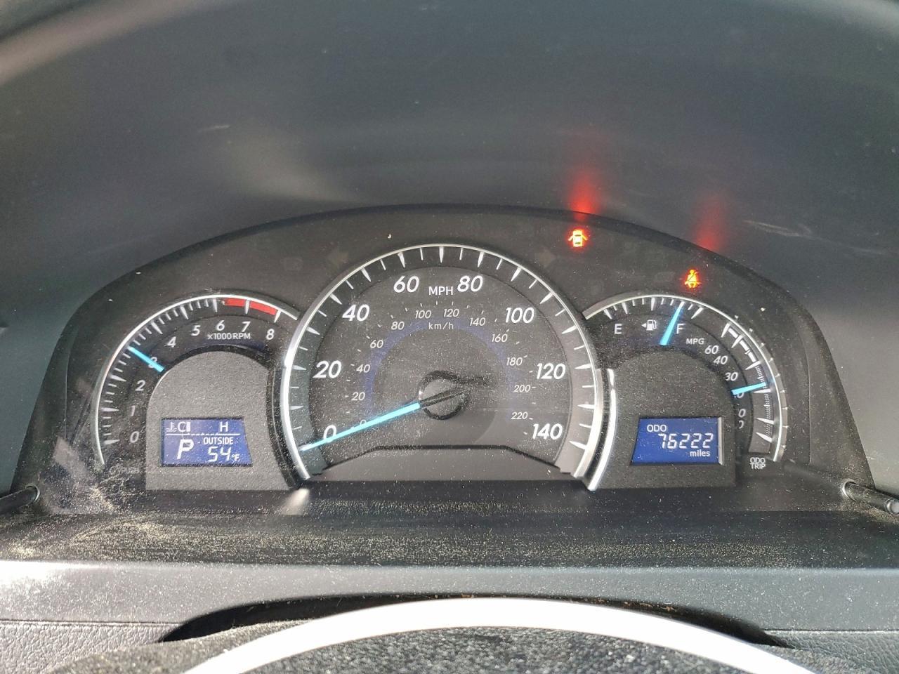 2014 TOYOTA CAMRY