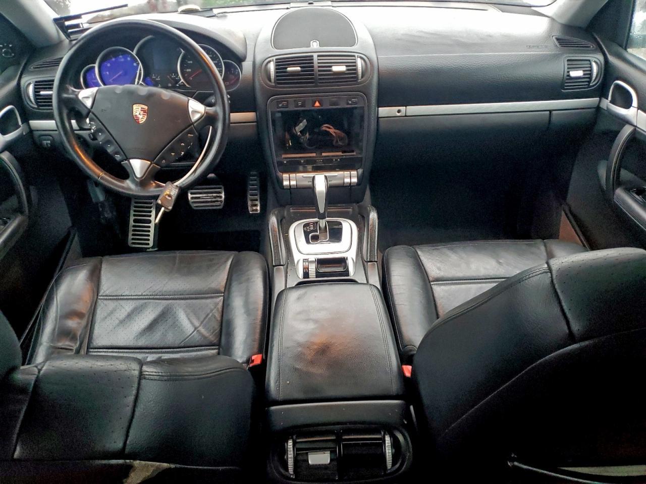 2004 PORSCHE CAYENNE