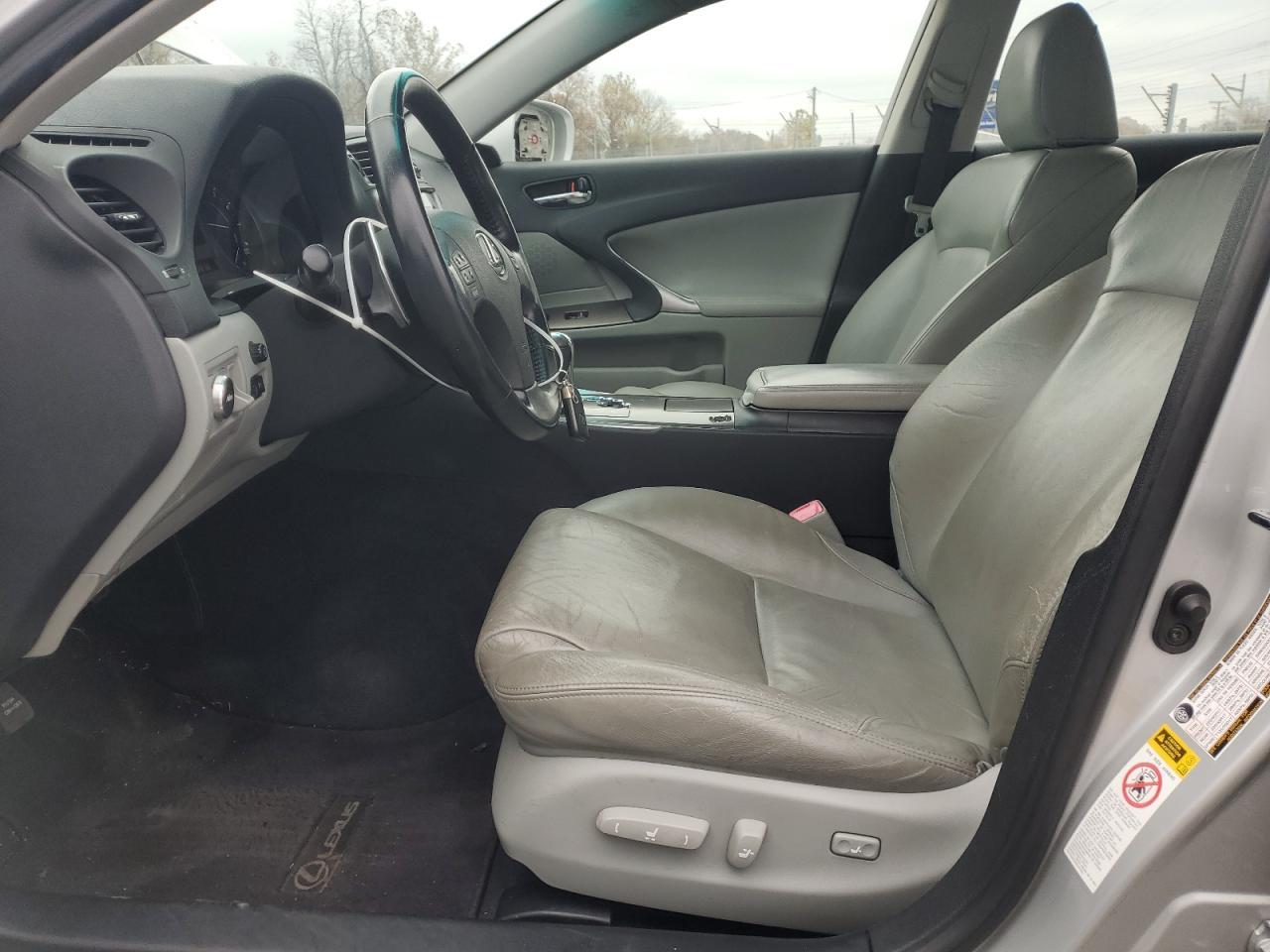 2008 LEXUS IS 250