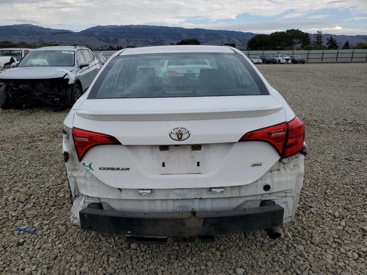 2017 TOYOTA COROLLA