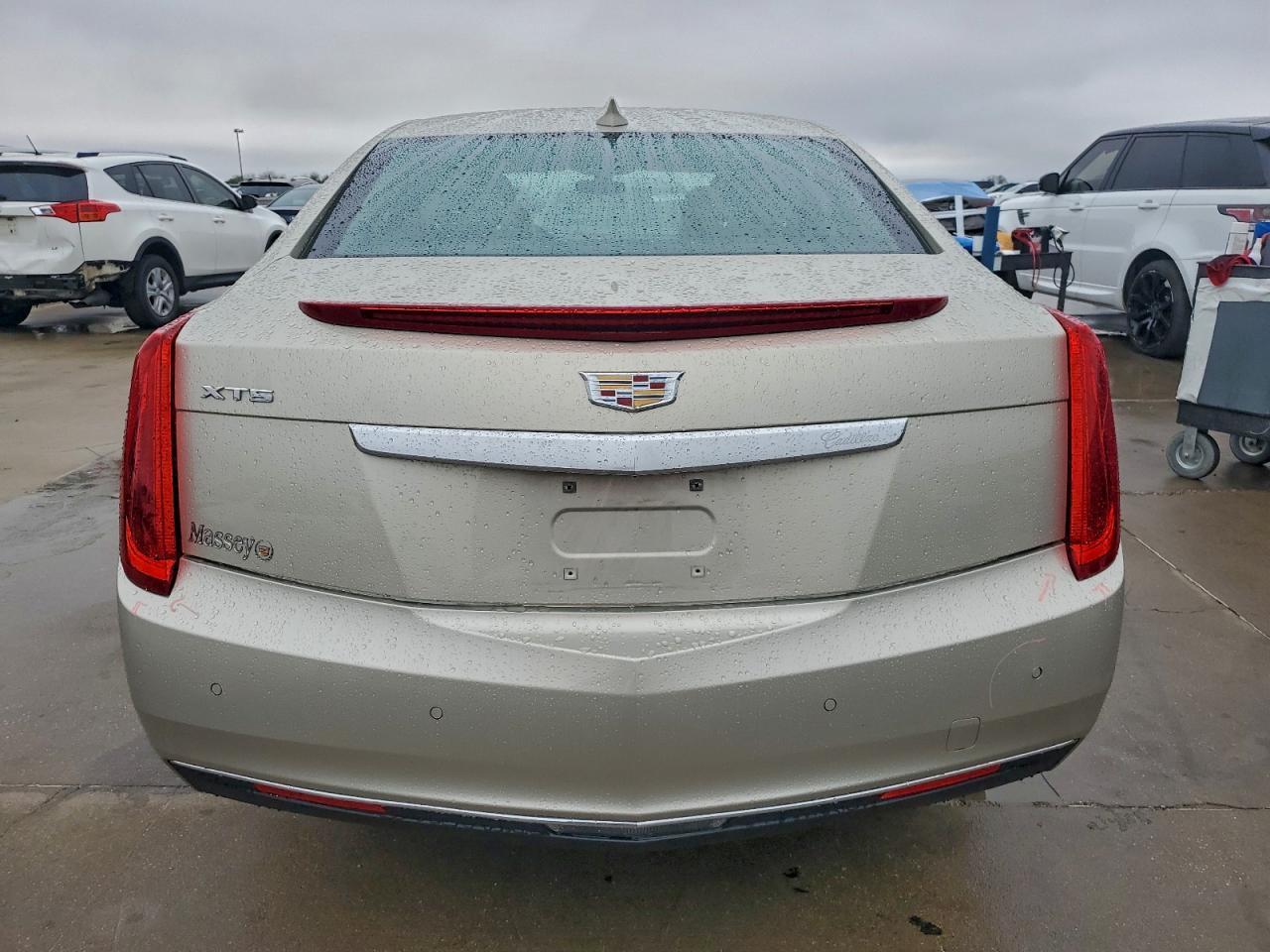 2016 CADILLAC XTS