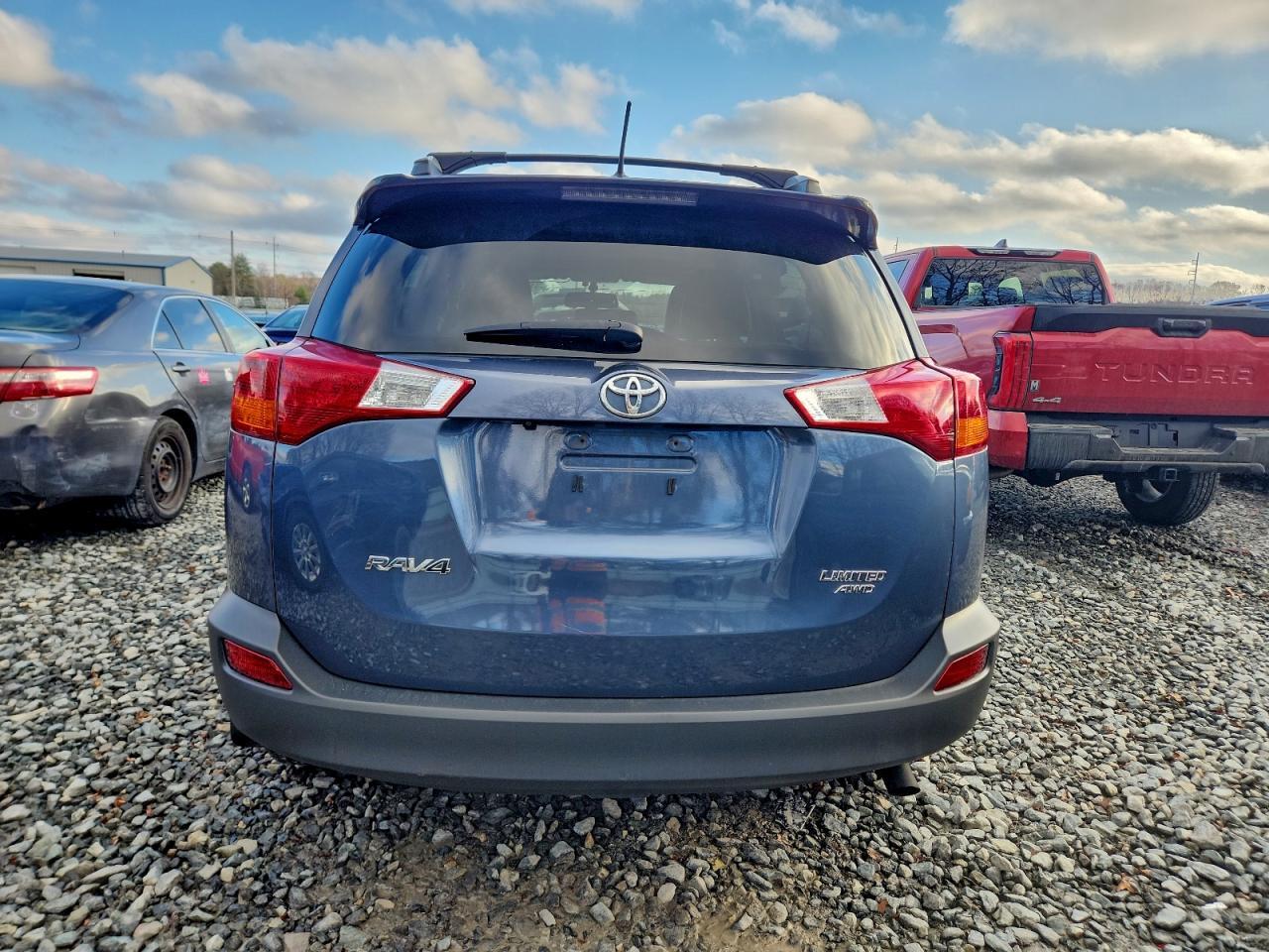 2014 TOYOTA RAV4