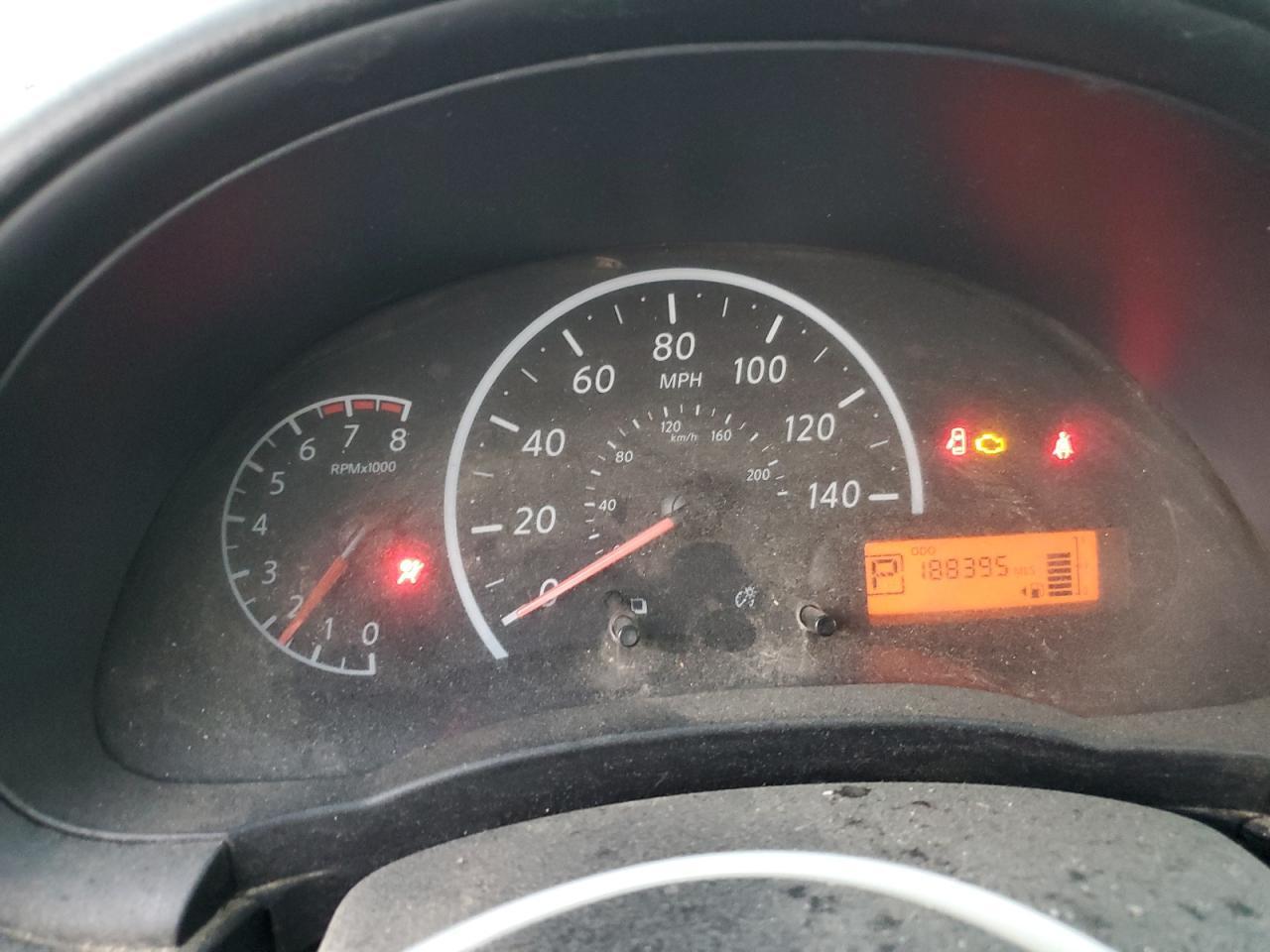 2015 NISSAN VERSA