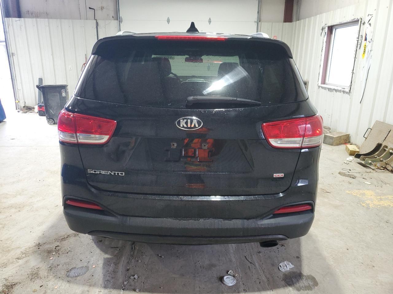 2016 KIA SORENTO