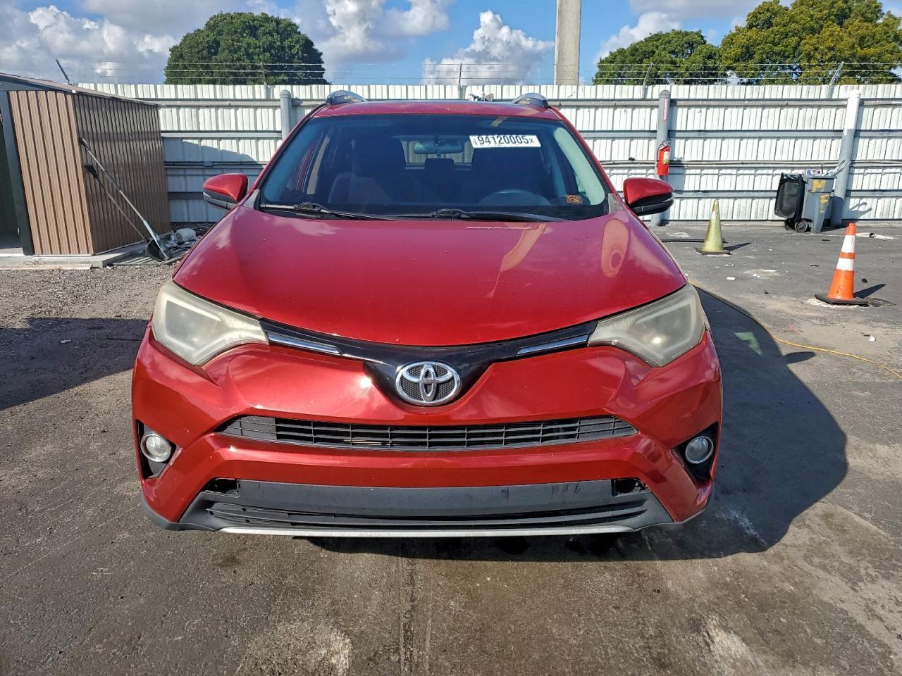 2016 TOYOTA RAV4
