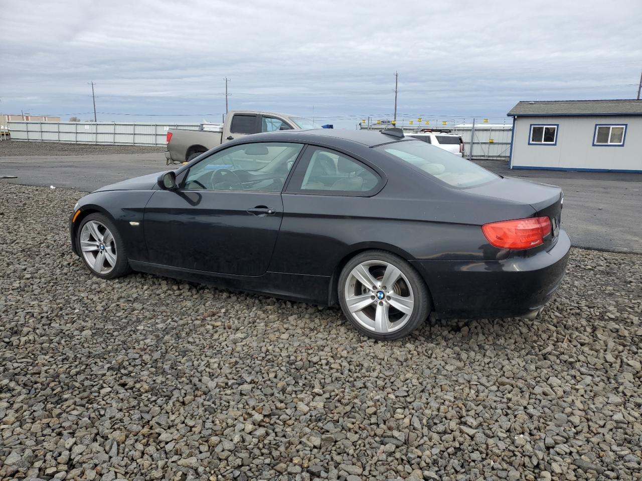 2011 BMW 3 SERIES