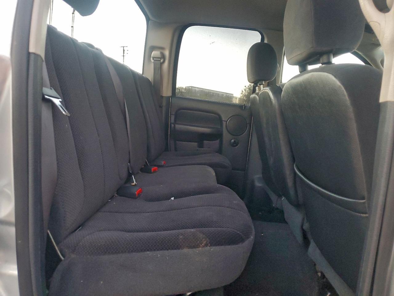 2004 DODGE Ram 2500