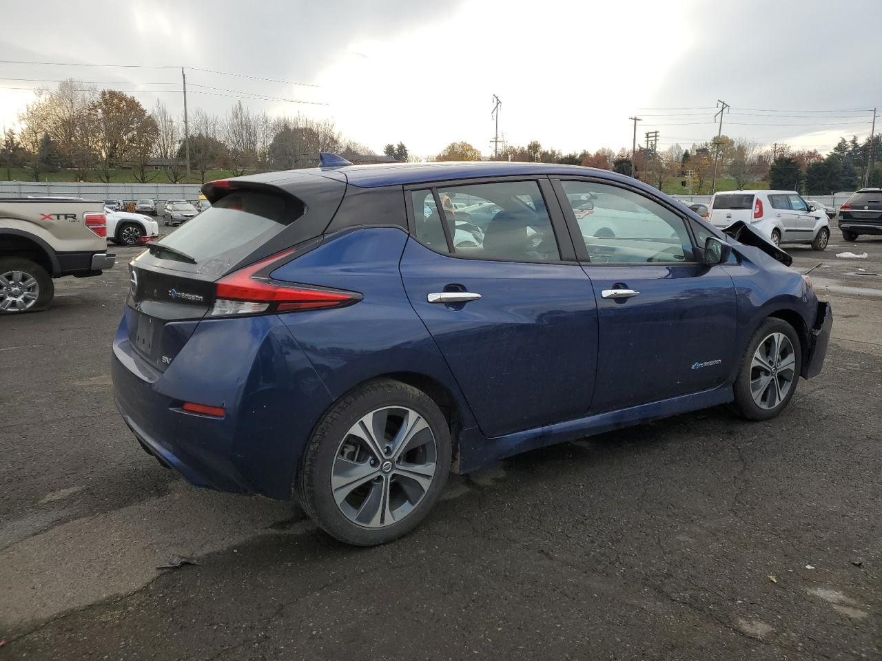 2019 NISSAN LEAF
