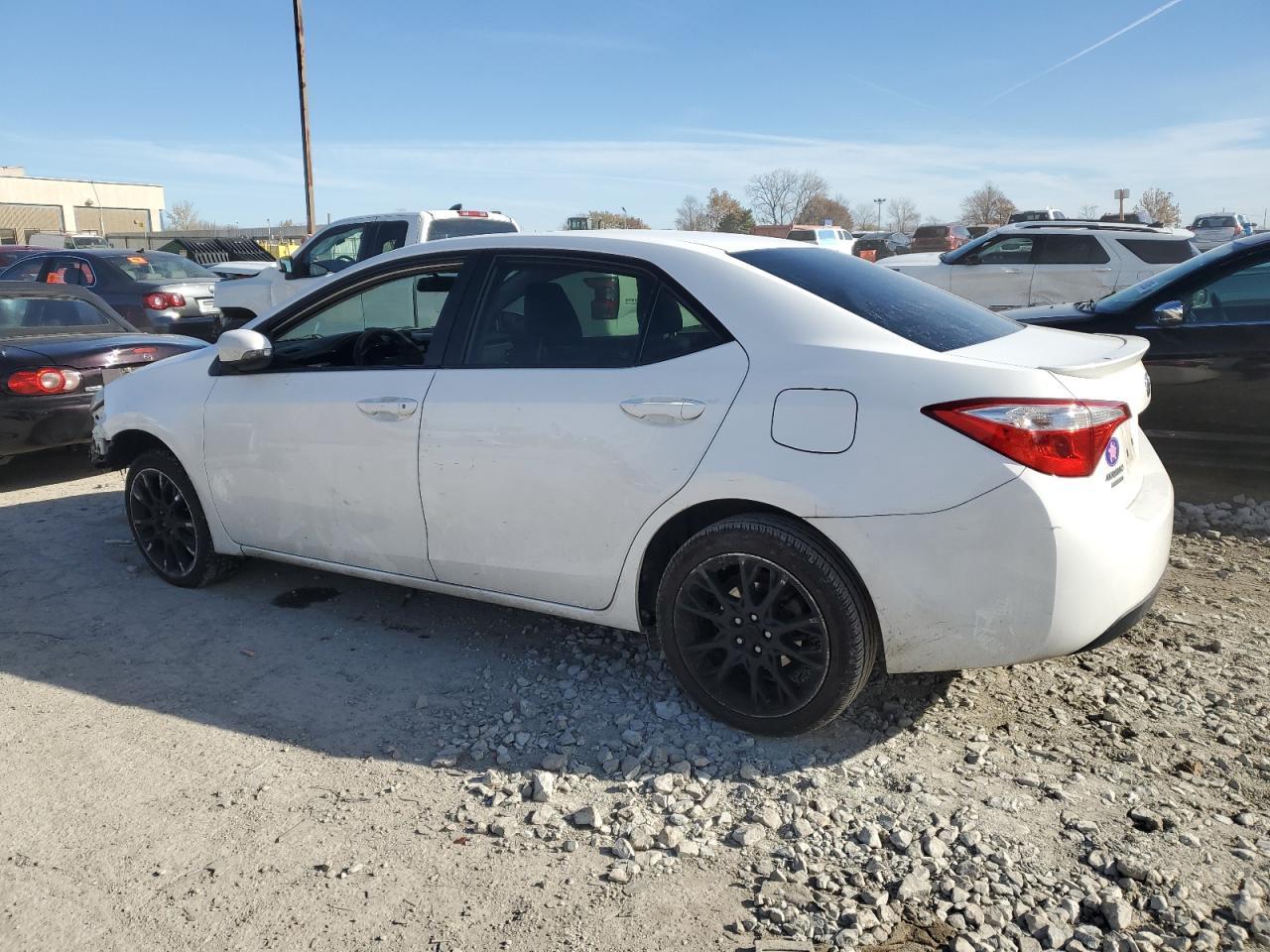 2016 TOYOTA COROLLA