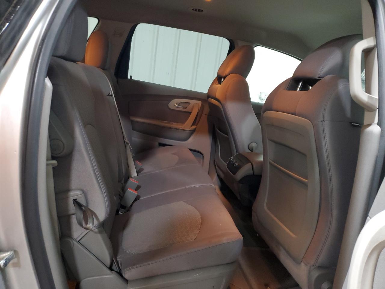 2011 CHEVROLET TRAVERSE