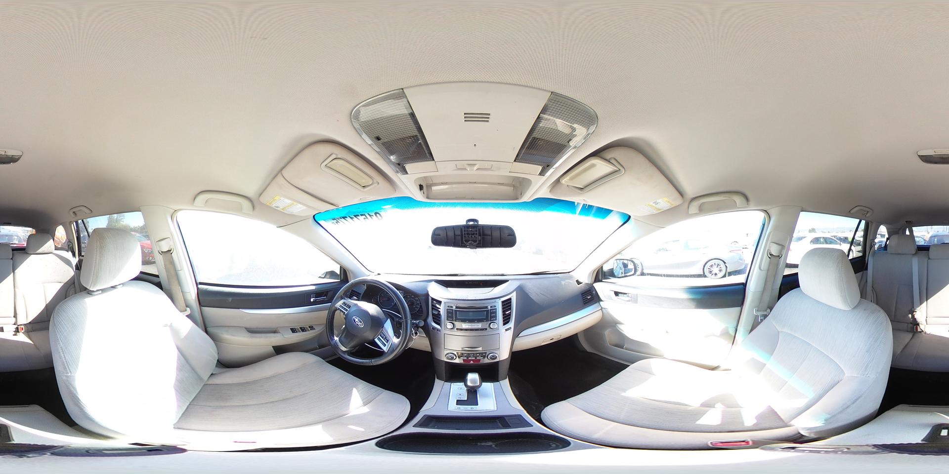 2013 SUBARU Outback