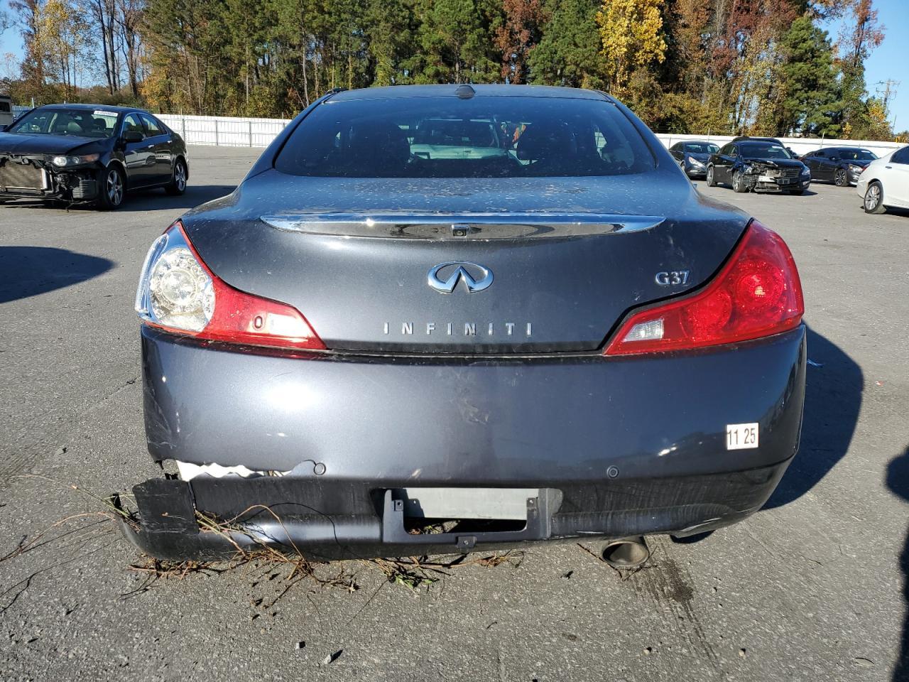 2012 INFINITI G37