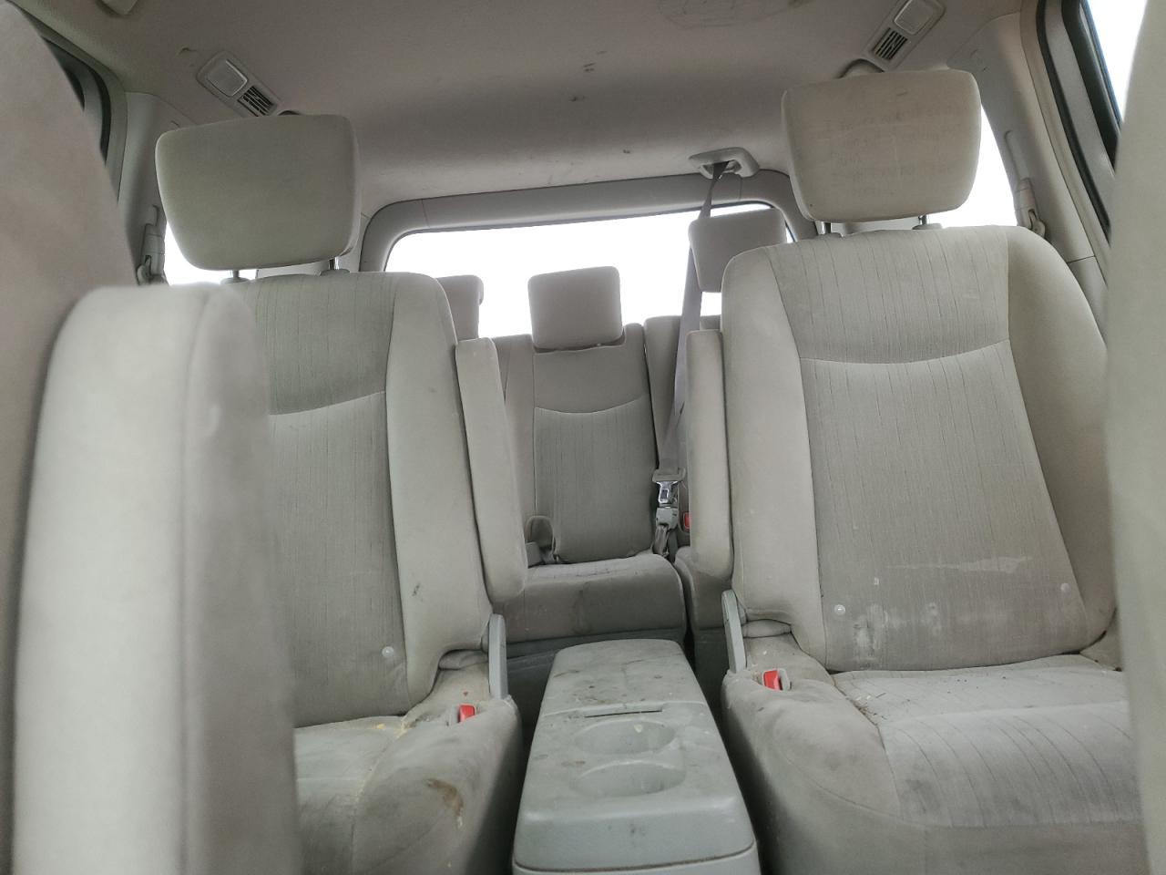2017 NISSAN Quest