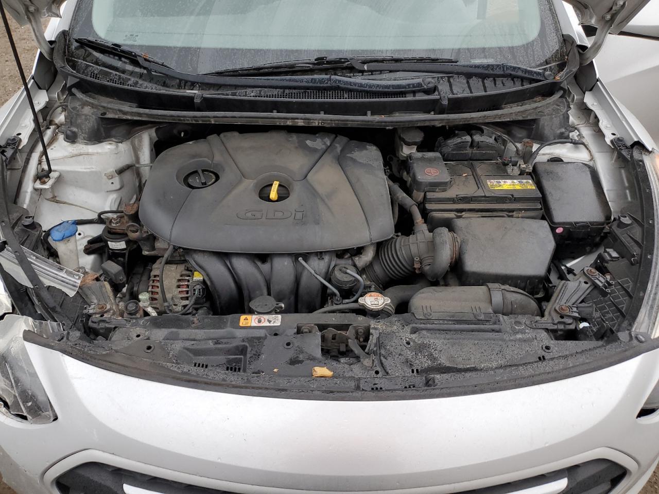 2016 HYUNDAI ELANTRA