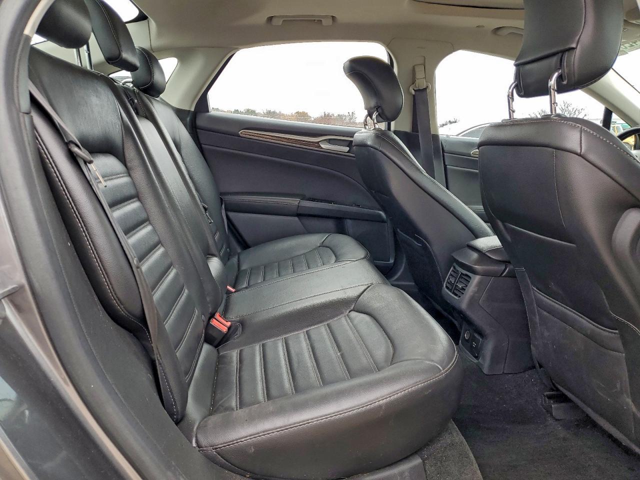 2013 FORD FUSION