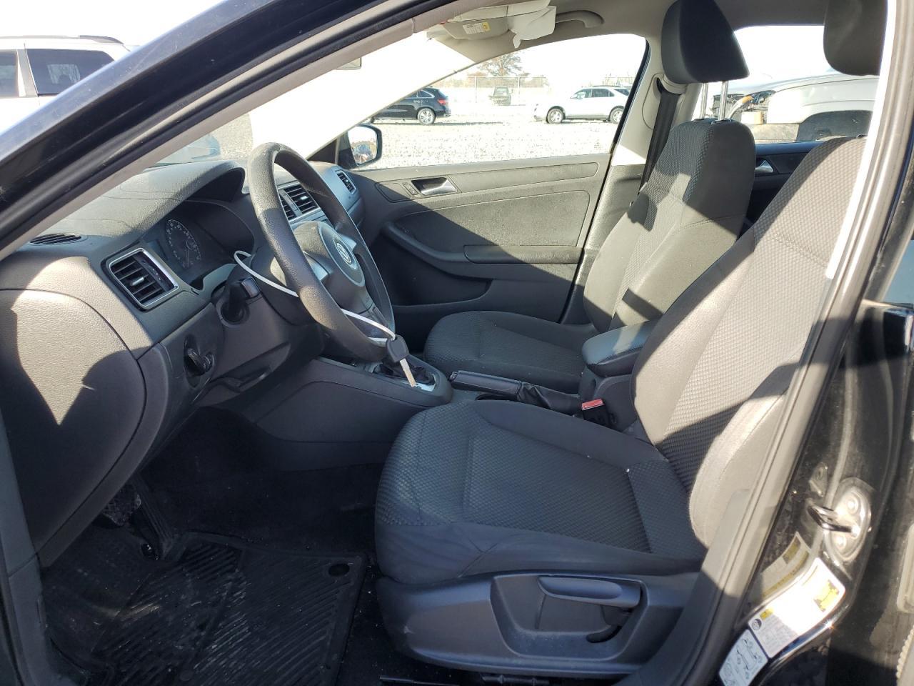 2013 VOLKSWAGEN JETTA