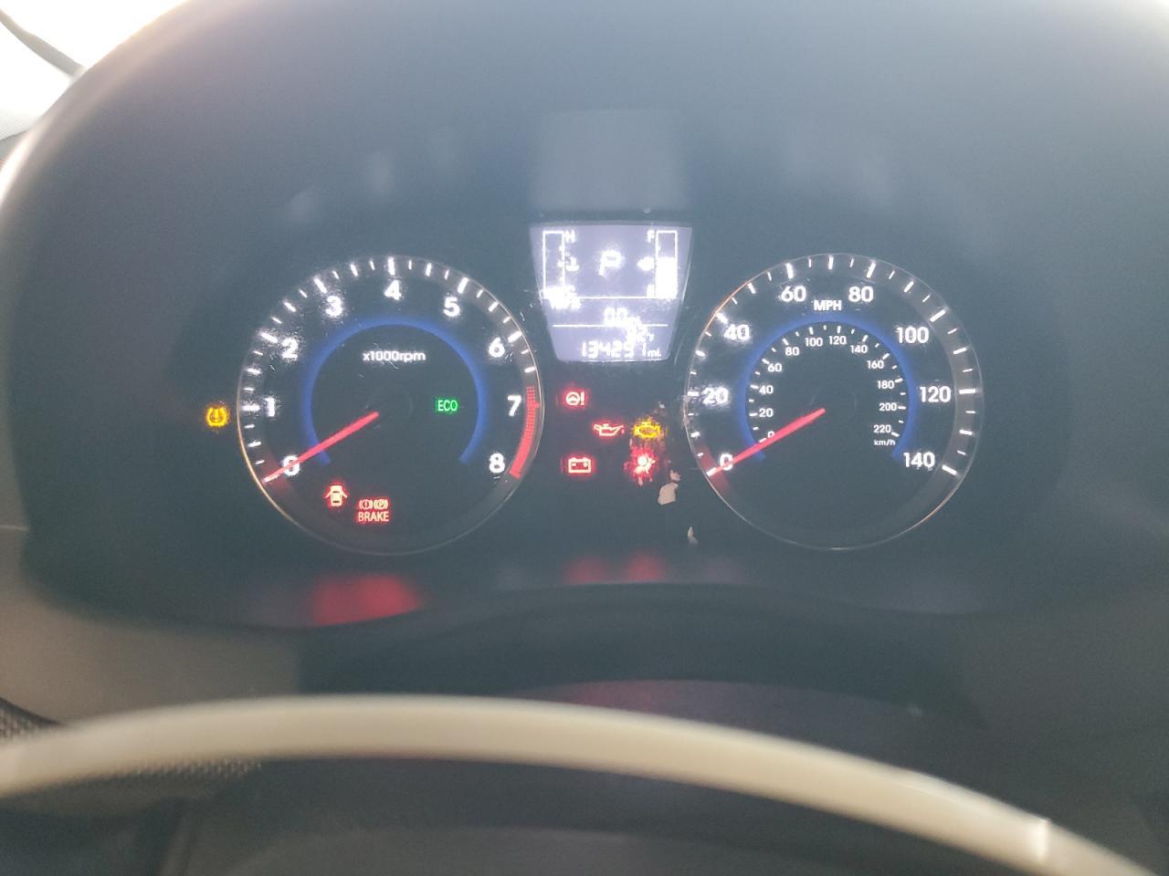 2016 HYUNDAI ACCENT
