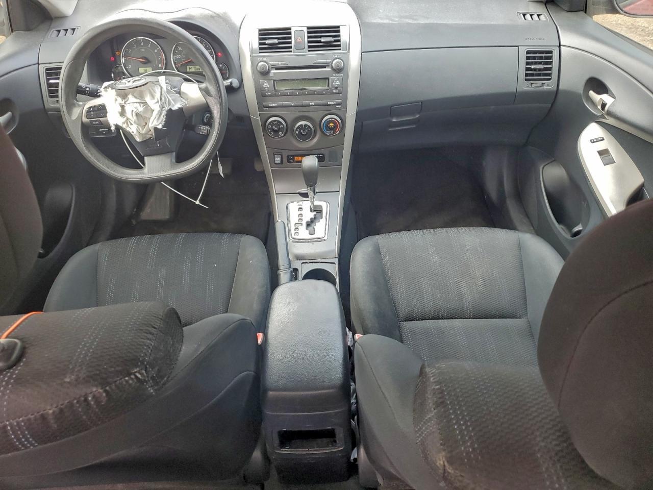 2011 TOYOTA COROLLA