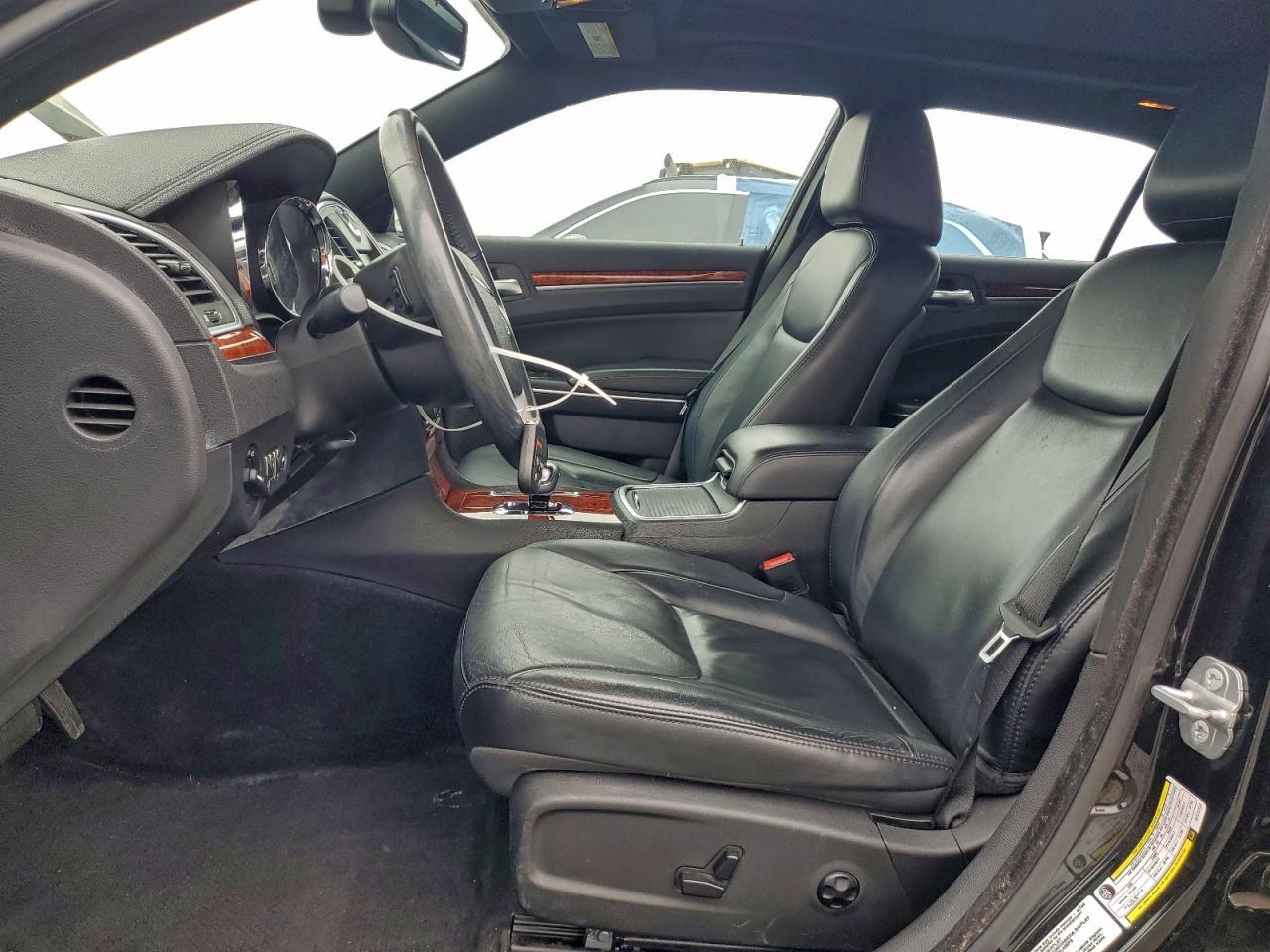 2014 CHRYSLER 300