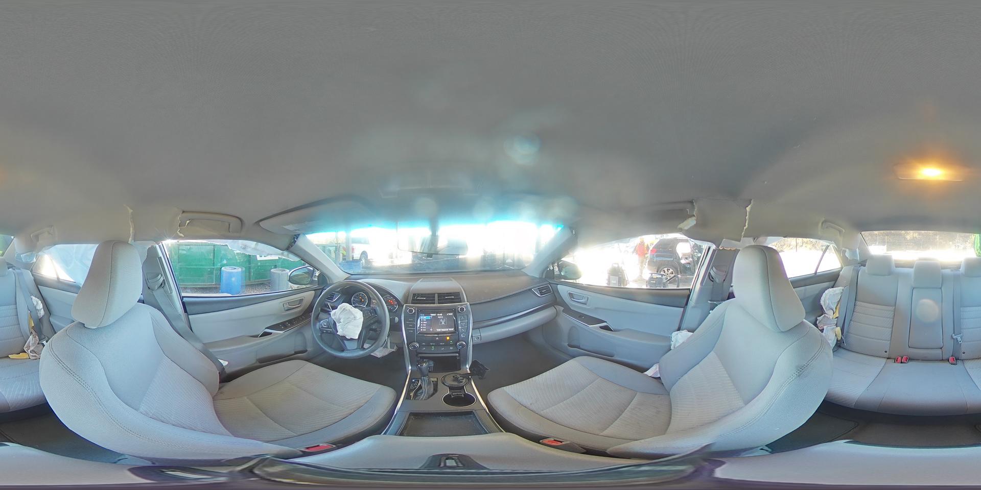 2016 TOYOTA CAMRY