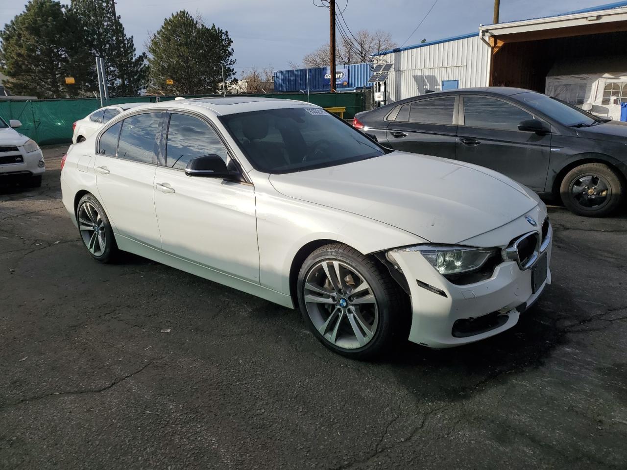 2013 BMW 3 SERIES